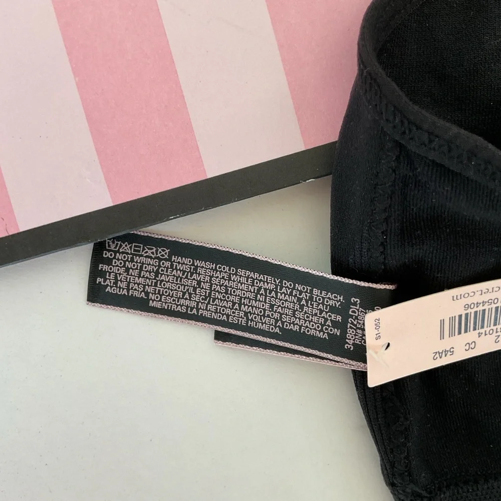 NWT Victorias Secret seamless cutout high neck bralette. Size small. - Picture 11 of 15